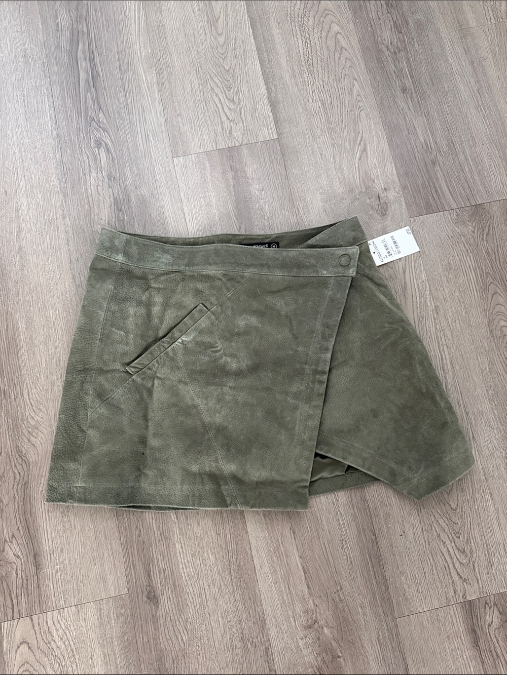Blank NYC Olive Wrap faux seude Mini Skirt